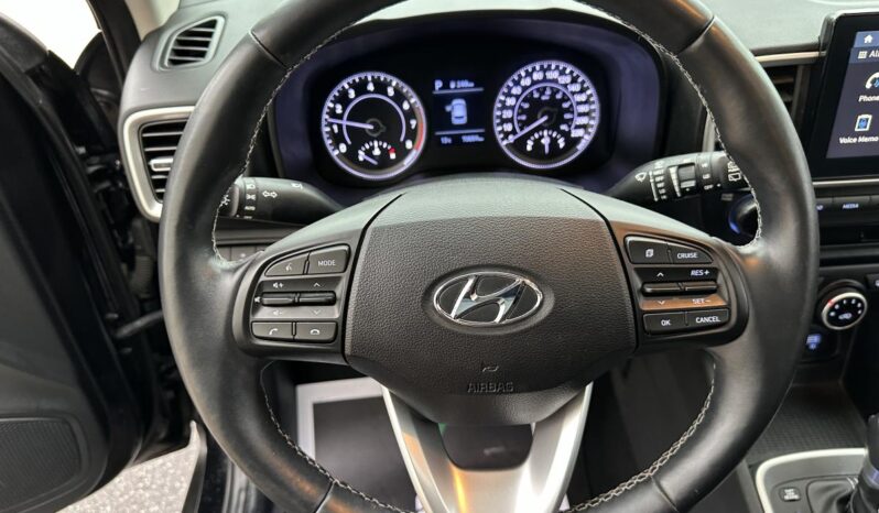 
								2021 Hyundai Venue Trend IVT full									