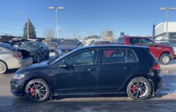 
										2021 Volkswagen Golf GTI 5-Dr 2.0t 7sp At Dsg full									