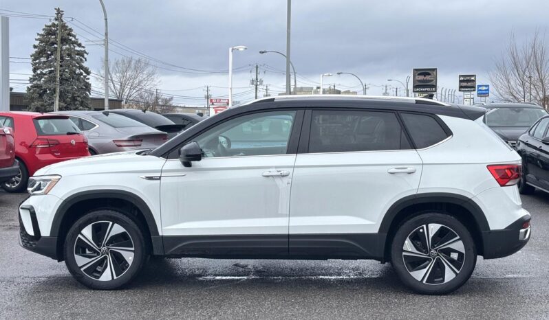 
								2023 Volkswagen Taos Highline 1.5t 7sp At full									