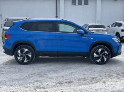 
										2024 Volkswagen Taos Highline 4MOTION full									