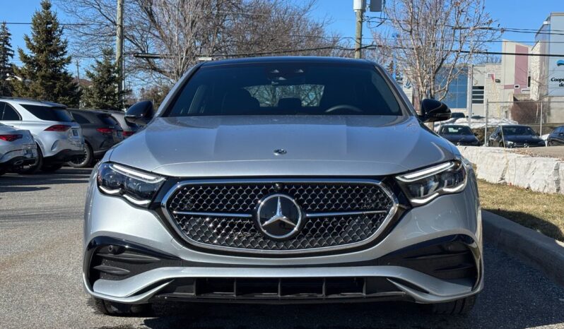 
								2024 Mercedes-Benz E-Class E 350 4MATIC full									
