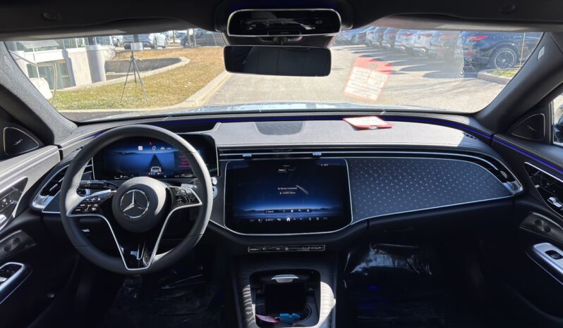
								2024 Mercedes-Benz E-Class E 350 4MATIC full									