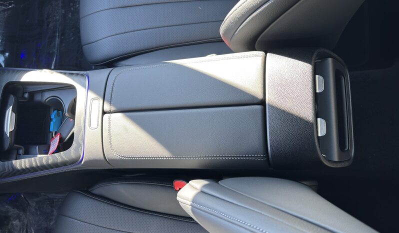 
								2024 Mercedes-Benz E-Class E 350 4MATIC full									