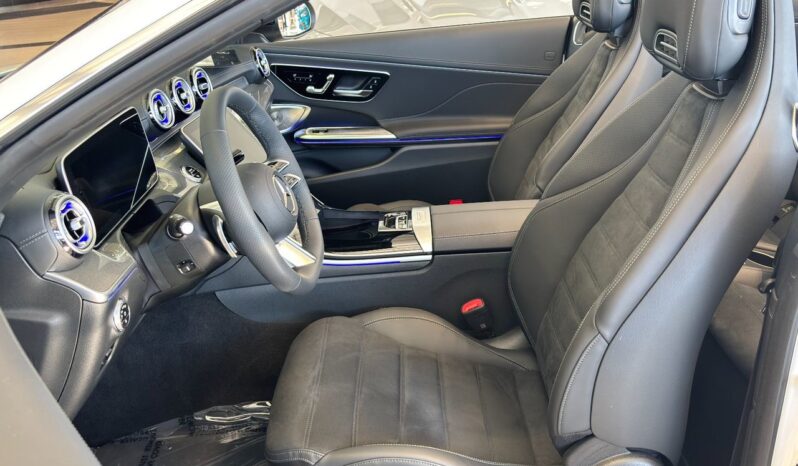 
								2024 Mercedes-Benz CLE300 4MATIC Cabriolet full									