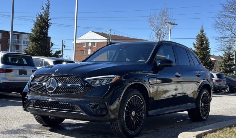 
								2025 Mercedes-Benz GLC 300 4MATIC full									