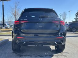 
										2025 Mercedes-Benz GLC 300 4MATIC full									