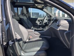 
										2025 Mercedes-Benz GLC 300 4MATIC full									