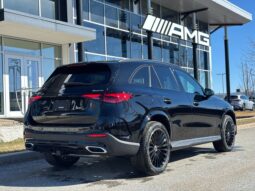 
										2025 Mercedes-Benz GLC 300 4MATIC full									