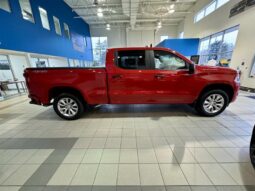 
										2024 Chevrolet Silverado 1500 Crew Cab Standard full									