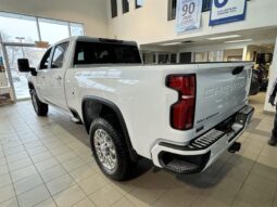 
										2025 Chevrolet Silverado 2500 4wd Crew Cab full									