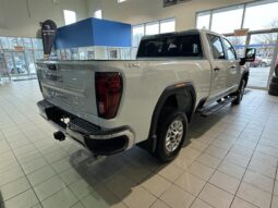 
										2025 GMC Sierra 2500 4wd Crew Cab full									