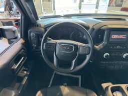 
										2025 GMC Sierra 3500 4wd Crew Cab full									