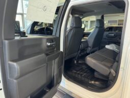 
										2025 GMC Sierra 3500 4wd Crew Cab full									