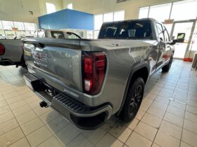 2025 GMC Sierra 1500 Crew Cab Standard