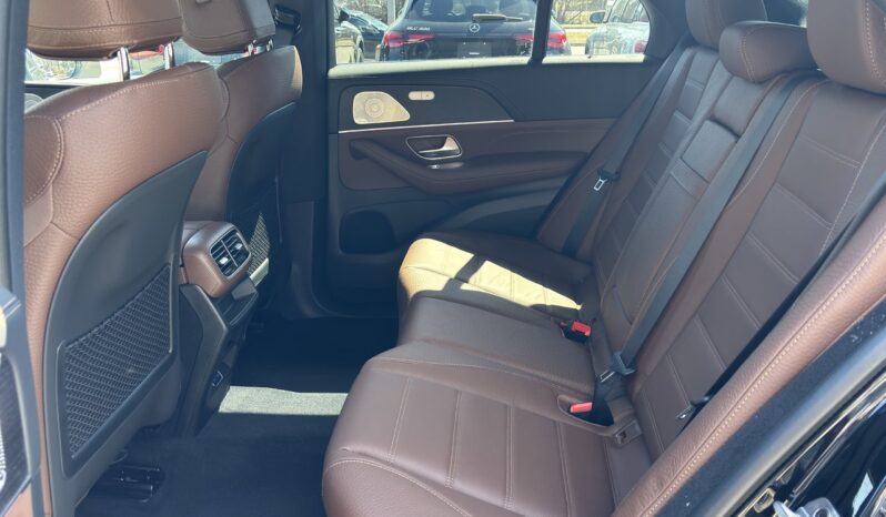 
								2025 Mercedes-Benz GLE 450 4MATIC full									