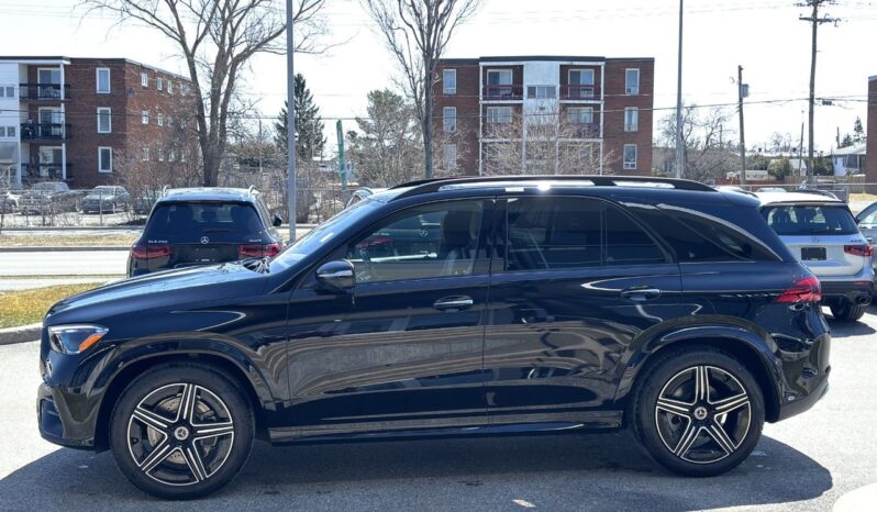 
								2025 Mercedes-Benz GLE 450 4MATIC full									