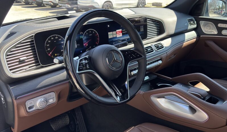 
								2025 Mercedes-Benz GLE 450 4MATIC full									