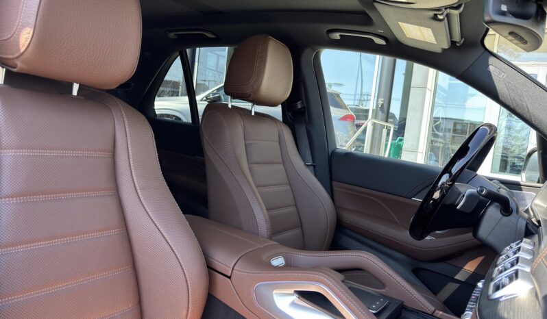 
								2025 Mercedes-Benz GLE 450 4MATIC full									