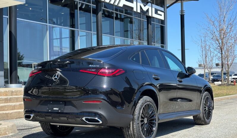 
								2025 Mercedes-Benz GLC Coupe 300 4MATIC full									