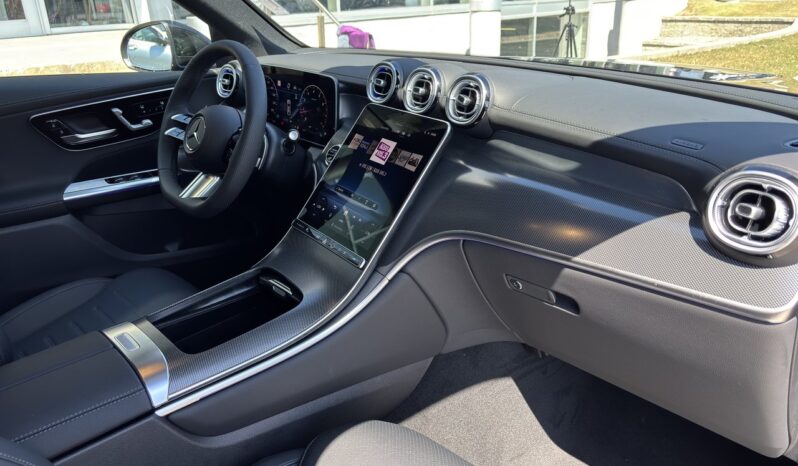 
								2025 Mercedes-Benz GLC Coupe 300 4MATIC full									