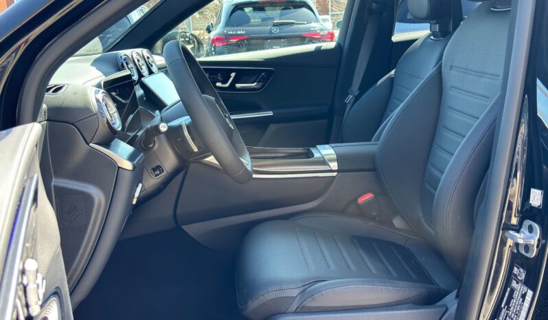 
								2025 Mercedes-Benz GLC Coupe 300 4MATIC full									