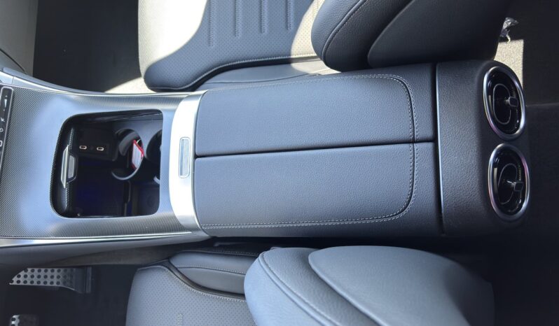 
								2025 Mercedes-Benz GLC Coupe 300 4MATIC full									