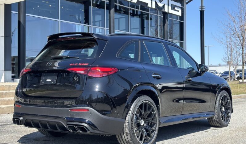 
								2025 Mercedes-Benz GLC63 AMG S E Performance 4MATIC+ SUV full									