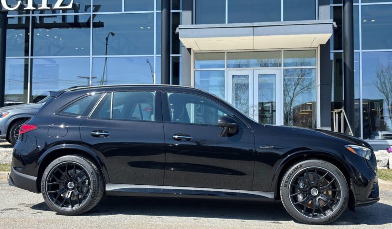 
								2025 Mercedes-Benz GLC63 AMG S E Performance 4MATIC+ SUV full									
