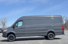 2025 Mercedes-Benz Sprinter 2500 170 Wheelbase High Roof AWD