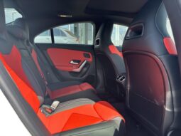
										2025 Mercedes-Benz CLA 250 4MATIC full									