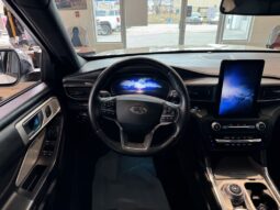 
										2020 Ford Explorer Platinum full									