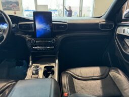 
										2020 Ford Explorer Platinum full									