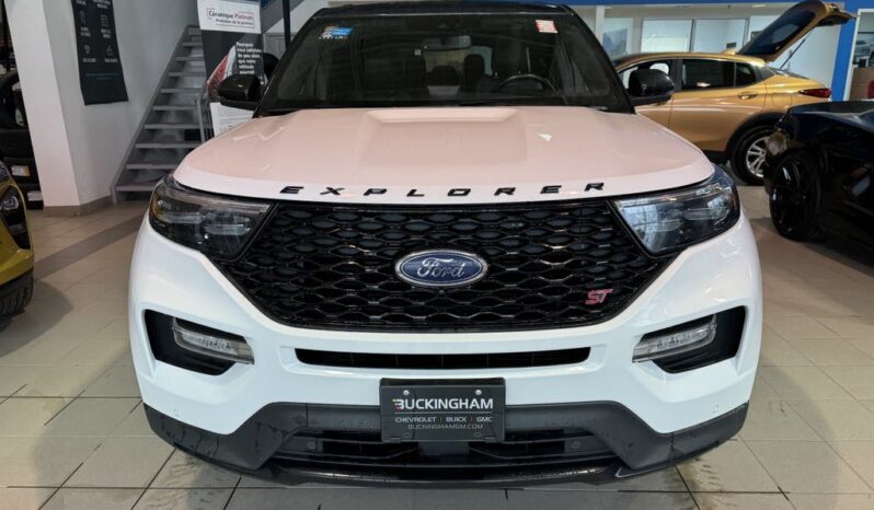 
								2021 Ford Explorer ST full									
