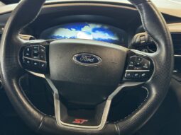 
										2021 Ford Explorer ST full									