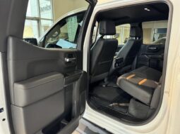 
										2021 GMC Sierra 1500 Crew Cab 4×4 At4 full									