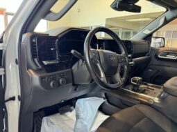 
										2022 Chevrolet Silverado 1500 Crew Cab 4×4 Lt full									