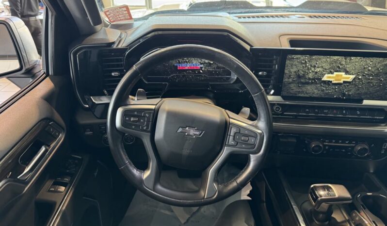 
								2022 Chevrolet Silverado 1500 Crew Cab 4×4 Lt full									