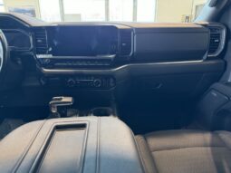 
										2022 Chevrolet Silverado 1500 Crew Cab 4×4 Lt full									