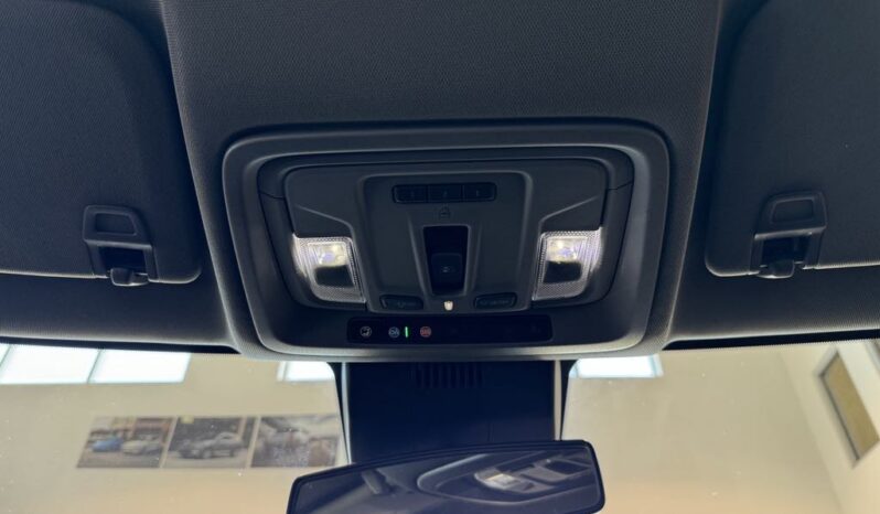 
								2022 Chevrolet Silverado 1500 Crew Cab 4×4 Lt full									