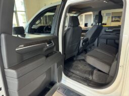 
										2022 Chevrolet Silverado 1500 Crew Cab 4×4 Lt full									