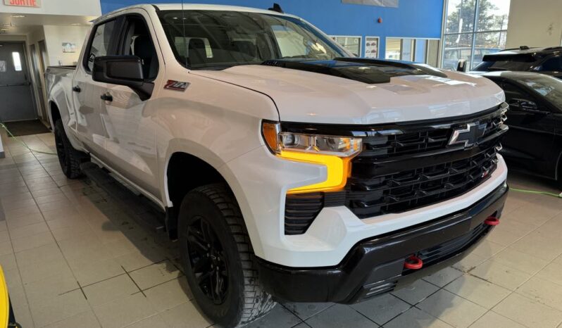 
								2022 Chevrolet Silverado 1500 Crew Cab 4×4 Lt full									