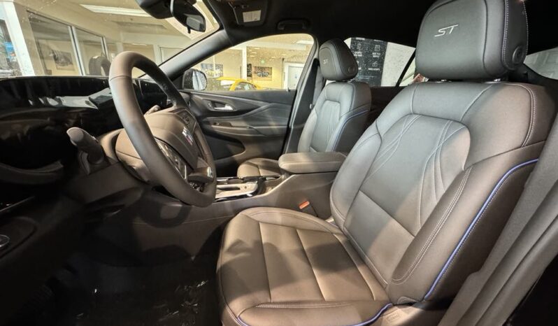 
								2025 Buick Envista Fwd 4dr Sport full									