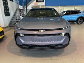 2025 Chevrolet Equinox EV 4dr Lt