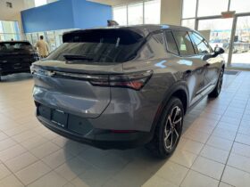 2025 Chevrolet Equinox EV 4dr Lt