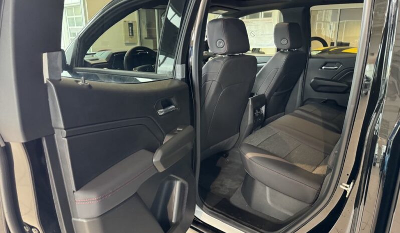
								2025 Chevrolet Colorado Crew Cab Short Box 4 full									