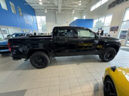 
										2025 Chevrolet Colorado Crew Cab Short Box 4 full									