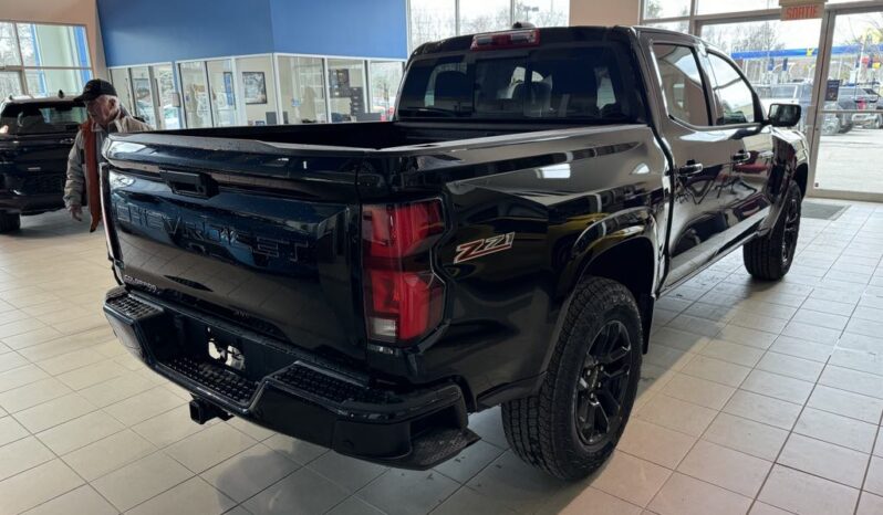 
								2025 Chevrolet Colorado Crew Cab Short Box 4 full									