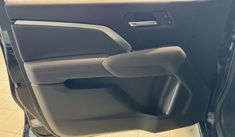 
								2025 Chevrolet Colorado Crew Cab Short Box 4 full									