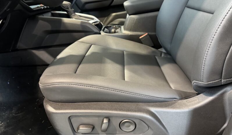 
								2025 Chevrolet Colorado Crew Cab Short Box 4 full									