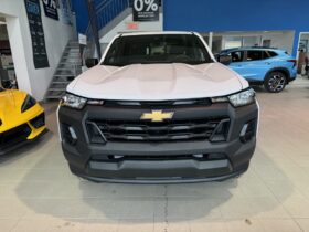 2025 Chevrolet Colorado Crew Cab Short Box 2